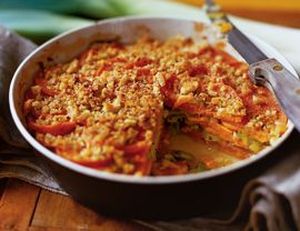BAKED LEEK AND POTATO GRATIN