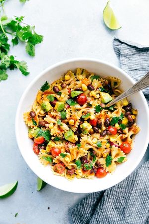 {Vegetarian} 30-minute Southwest Pasta Sal