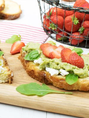 Avocado, Strawberry & Goat Cheese Tartines [vegetarian] r...